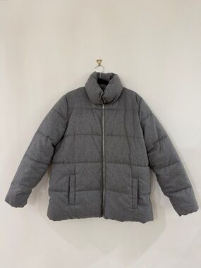 Old Navy Gray Quilted Puffer Jacket
